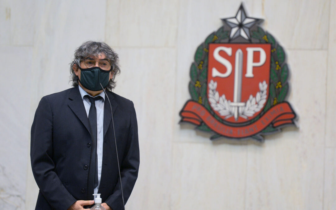 Deputado estadual apoia greve dos professores