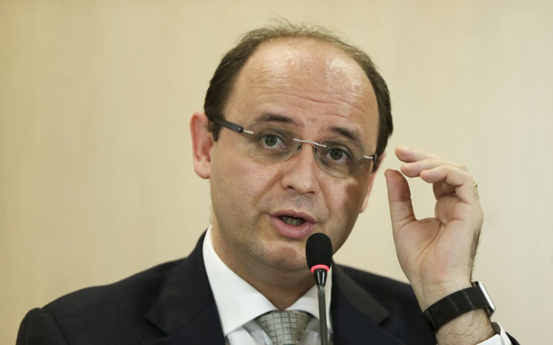 Rossieli Soares presta contas à Comissão de Educação na Alesp