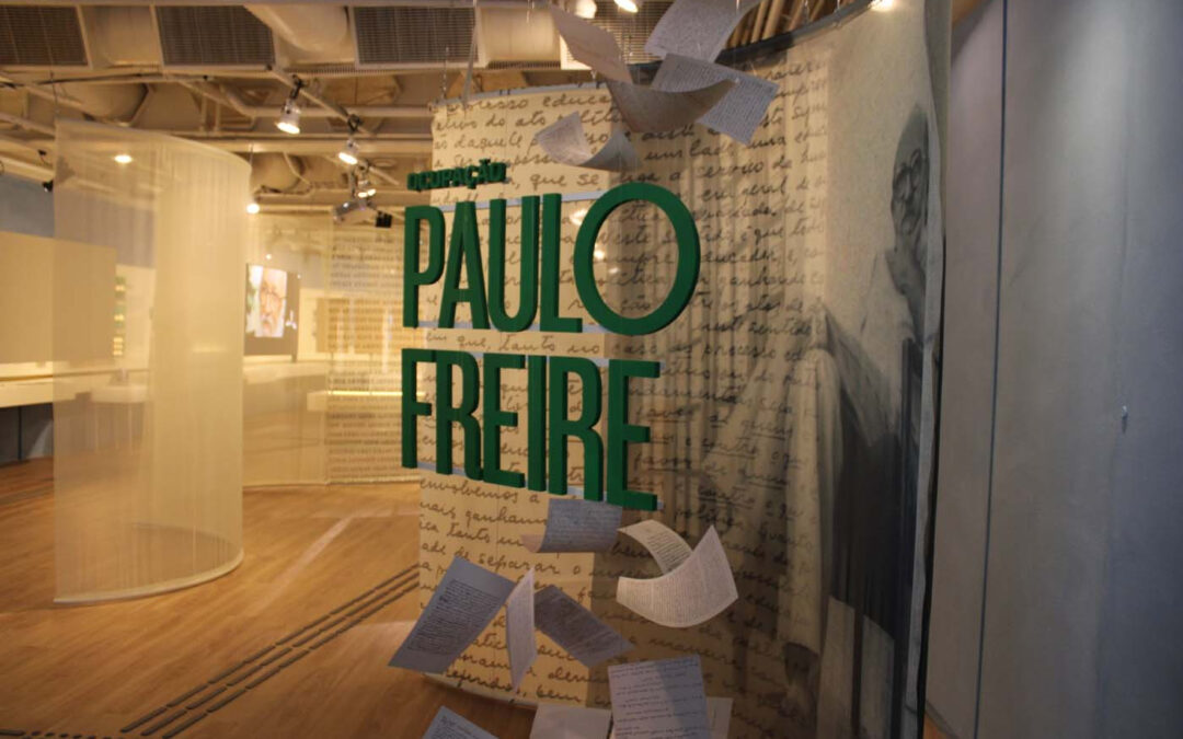 Exposição gratuita celebra centenário de Paulo Freire