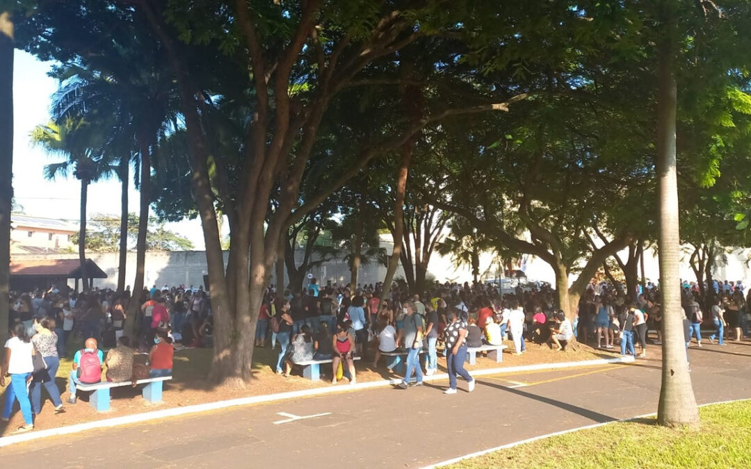 Servidores de Limeira aceitam proposta de reajuste salarial