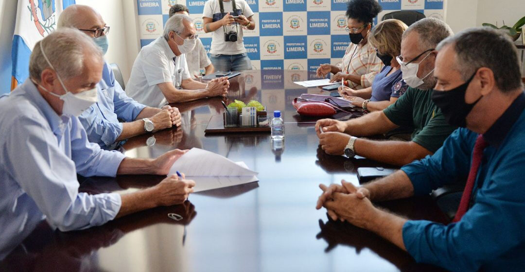 Câmara Municipal de Limeira aprova reajustes de servidores