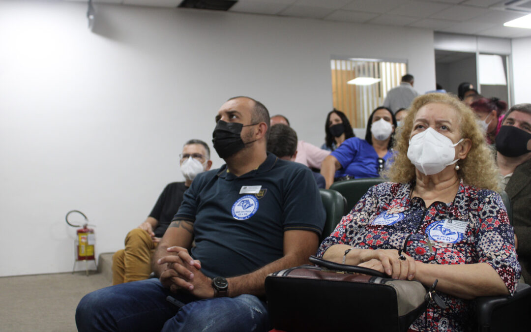 Sob pressão do funcionalismo, Alesp aprova reajuste de servidores