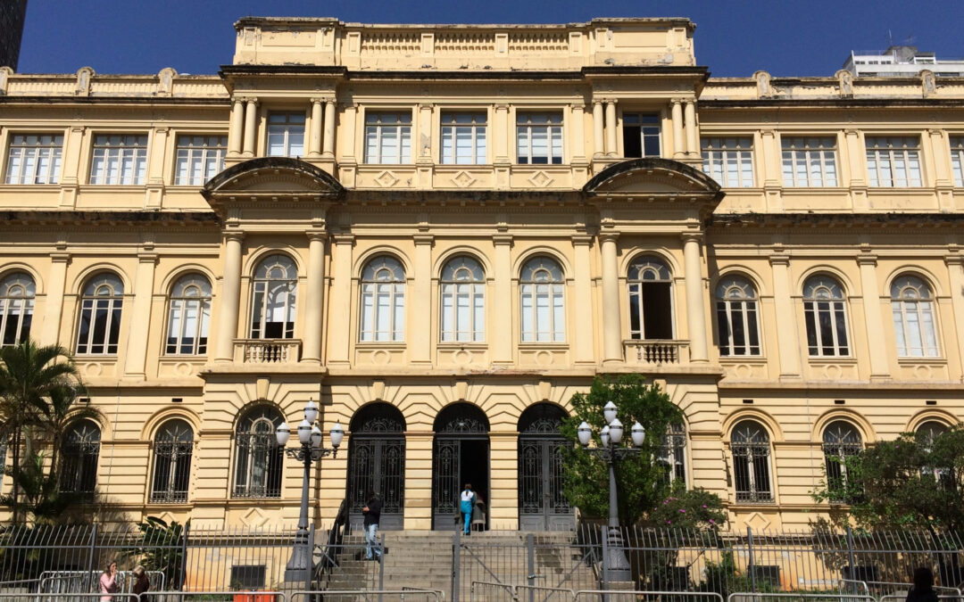 Seduc de SP oferece 1.719 vagas de estágio de nível superior