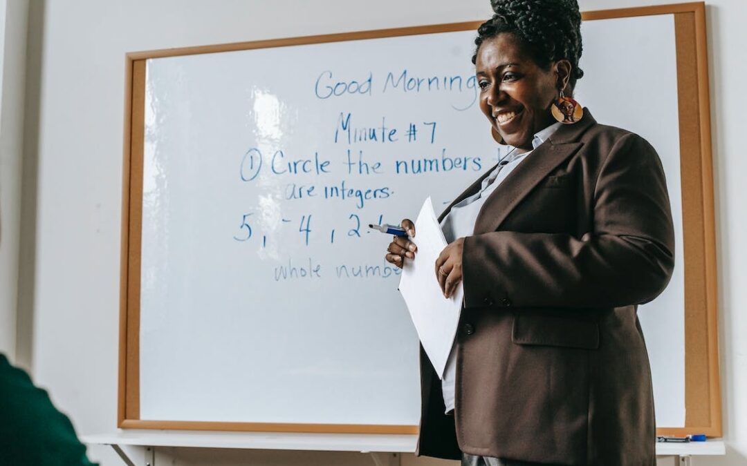 Evento virtual gratuito reunirá professores de língua inglesa