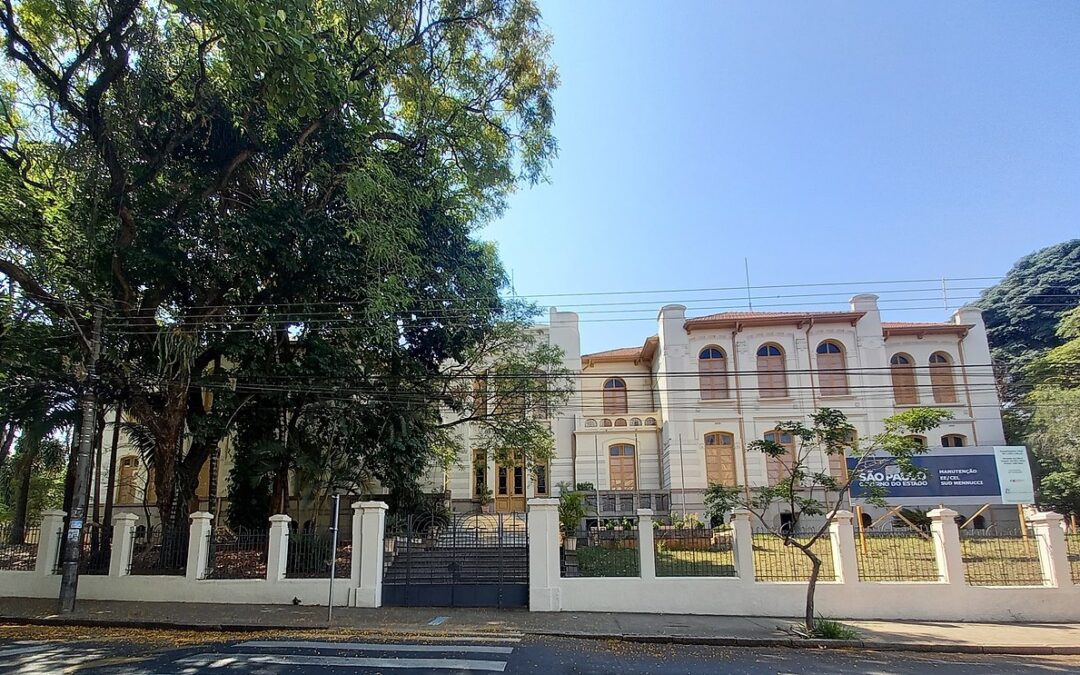 Cápsula do tempo centenária da Sud Mennucci é revelada 