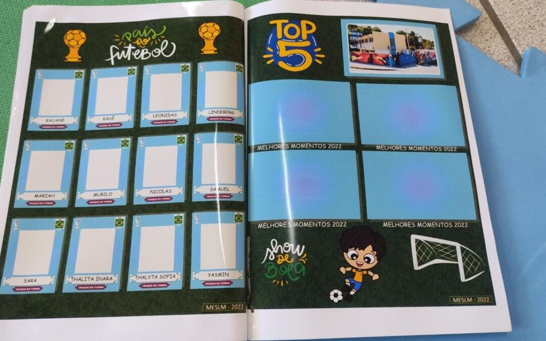 Albúm de figurinhas da Copa para crianças na fase de alfabetização