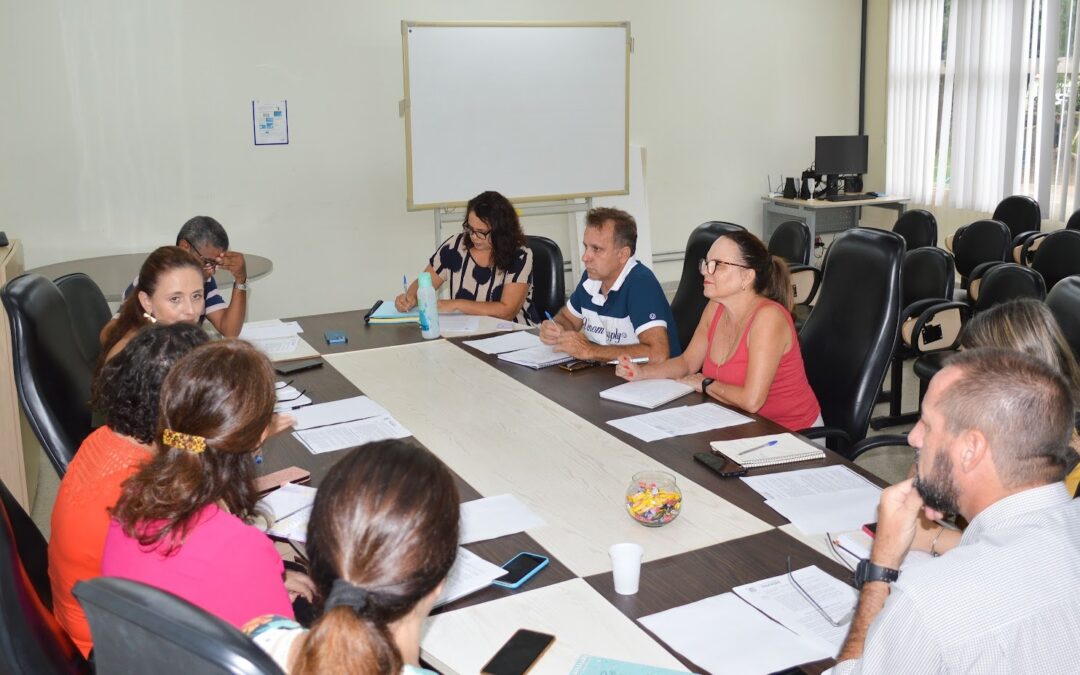 Limeira participa de reunião na Secretaria Municipal de Educação