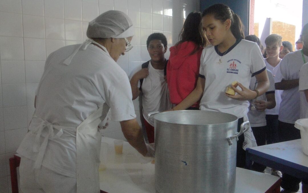 Projeto permite diferenciação de valor pago pelo governo à escola com aluno imigrante