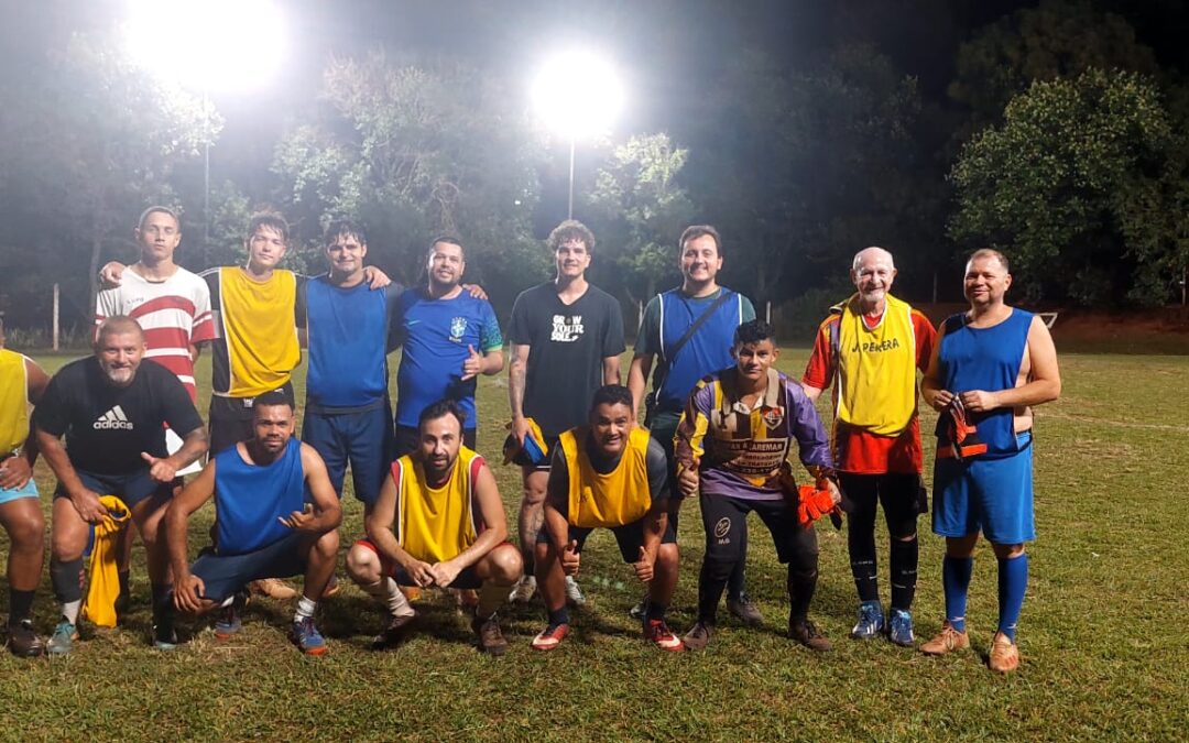 Nova iluminação do Campo 1 do CPP Araraquara é inaugurada com partida de futebol e churrasco
