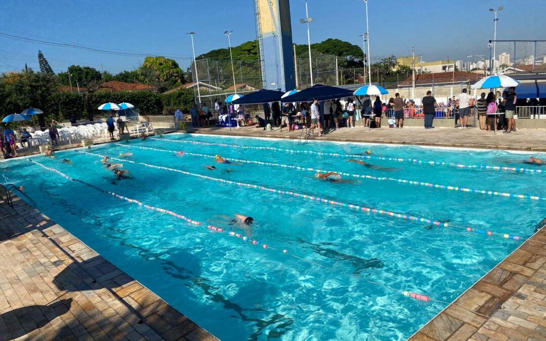 Regional de Catanduva sedia Campeonato de Natação Liga G4