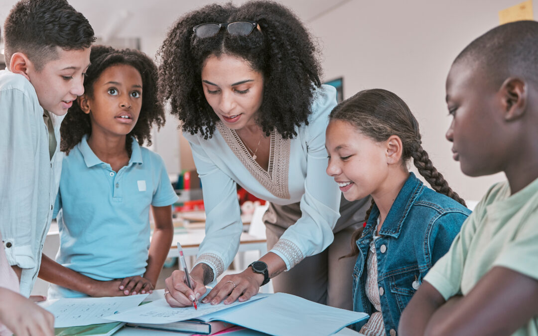 Rede estadual de SP atinge a melhor marca de frequência escolar em 2025