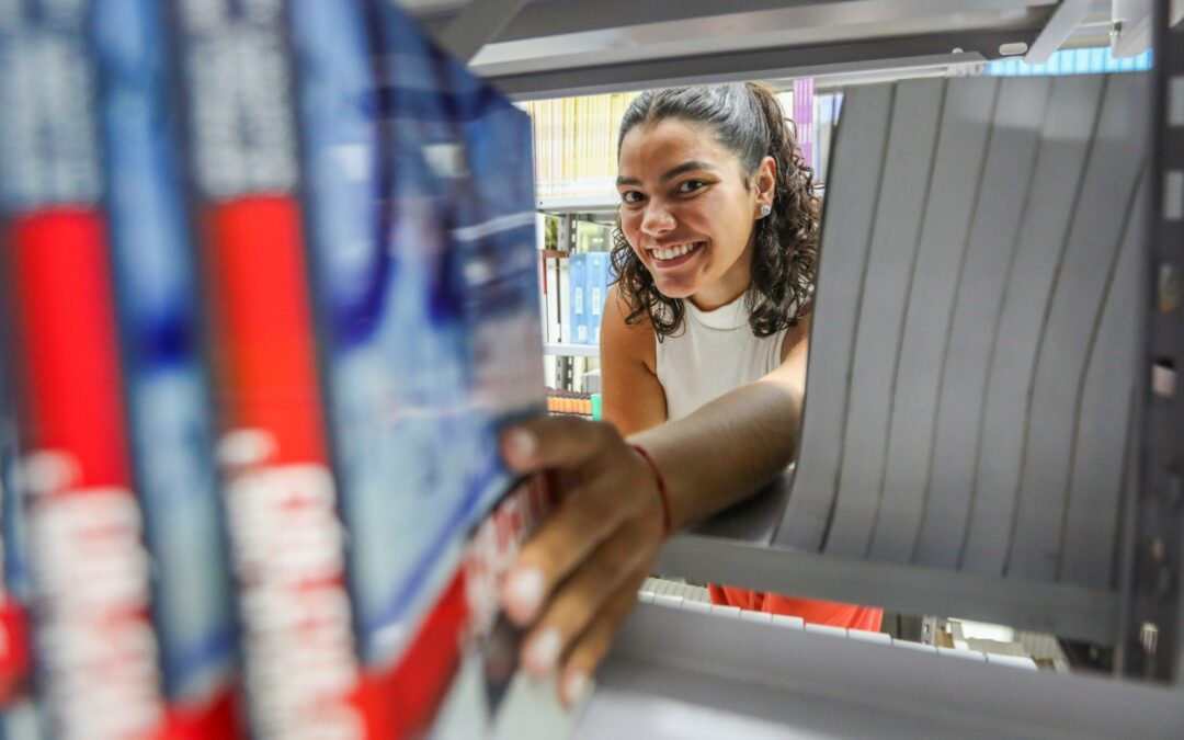 Graduação gratuita para formar professores está com inscrições abertas para o vestibular 2026