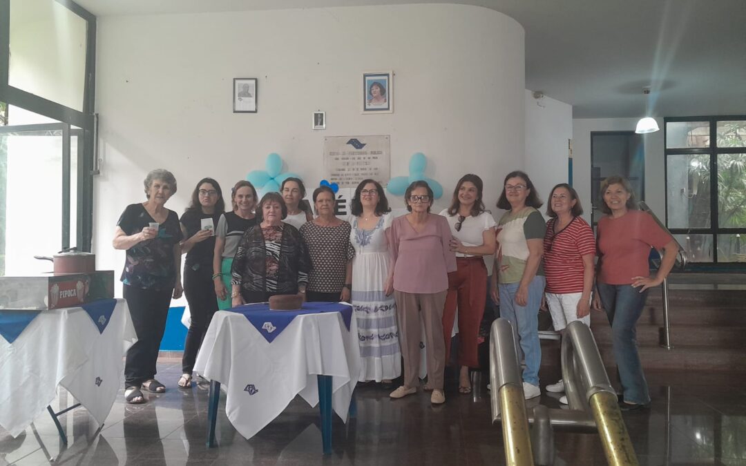 Sede Regional de São José do Rio Preto reúne associados para comemorar o Dia do Professor