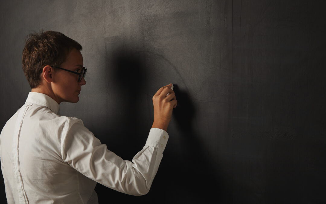 PL 1316/2025: entenda como regras para progressão de carreira do magistério podem mudar