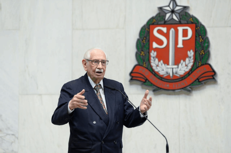 CPP lamenta a morte do professor João Gualberto de Carvalho Meneses